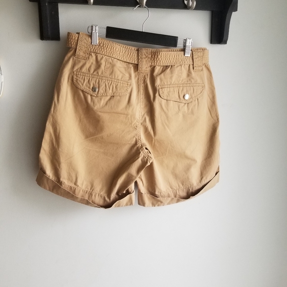 👖RALPH LAUREN KHAKI BELTED SHORTS - Picture 4 of 5